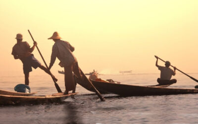 Lago Inle, donde se rema con la pierna