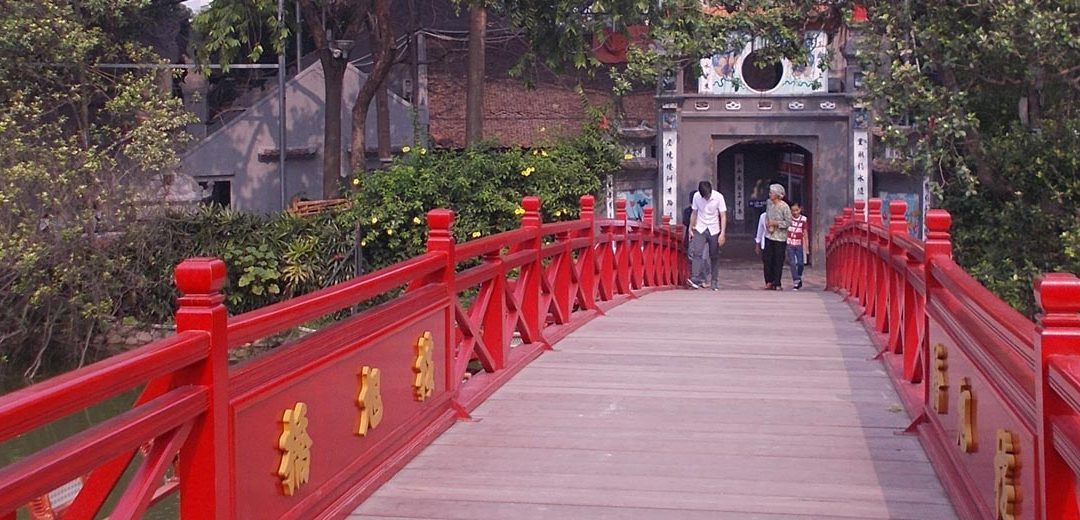 Vietnam: El Templo de Den Ngoc Son