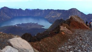 ID En la cumbre del monte Rinjani 1