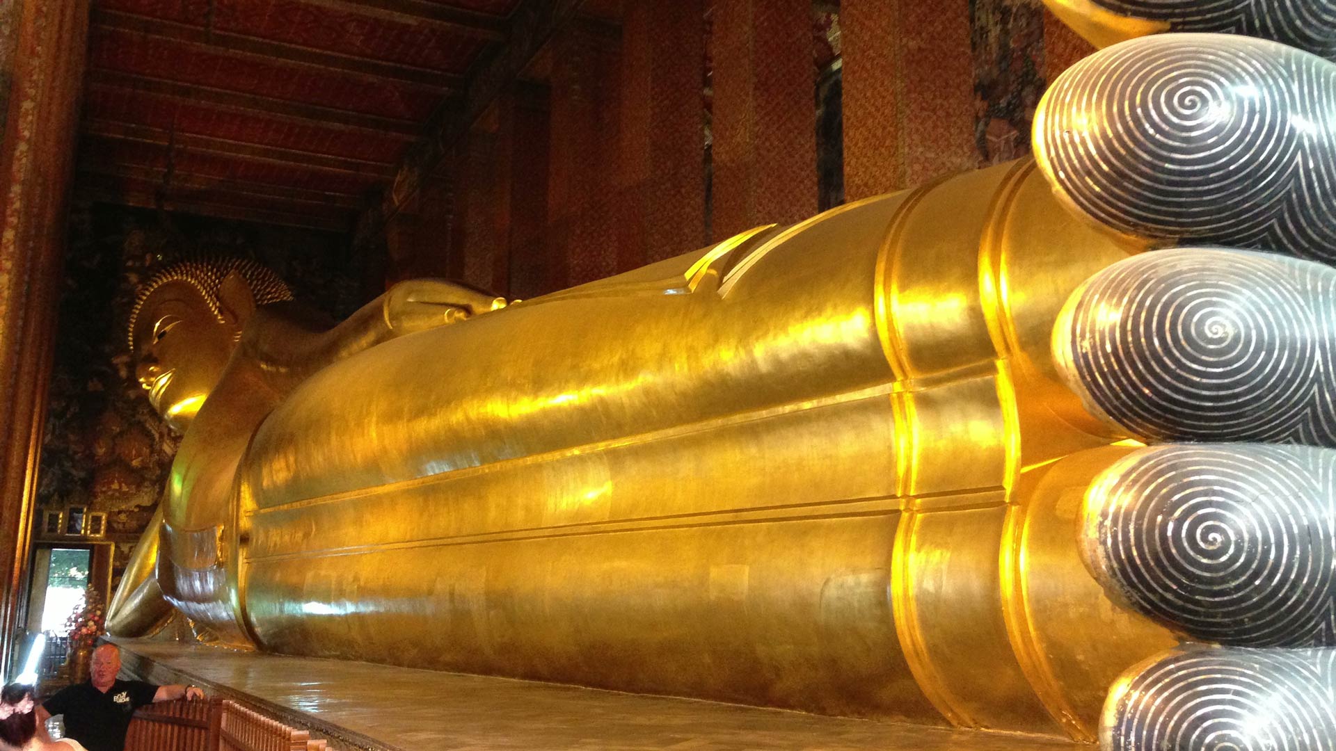 Buda reclinado
