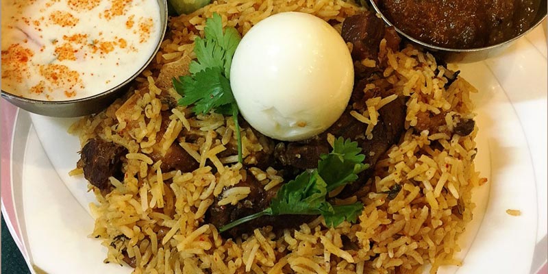 Plato tradicional indio Biryani de Cordero