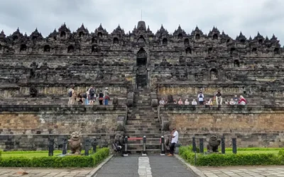 Borobudur: El enigma del gran templo budista de Java