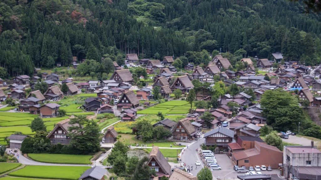 04 abr. Shirakawago — Japón Salida Exclusiva Cerezos 28 Marzo 2027