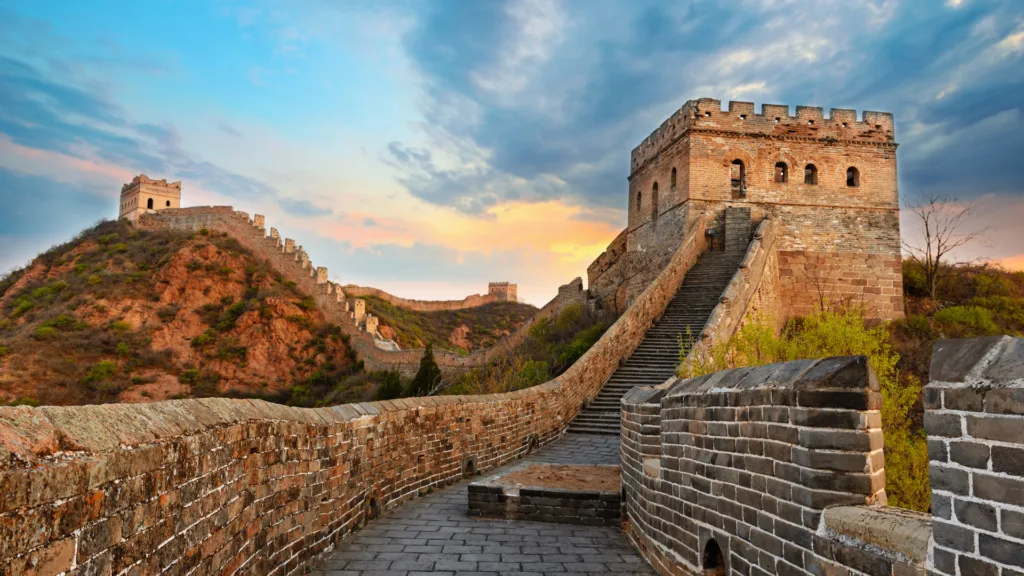 Japón y China · China: patrimonio imperial, grandes ciudades y paisajes