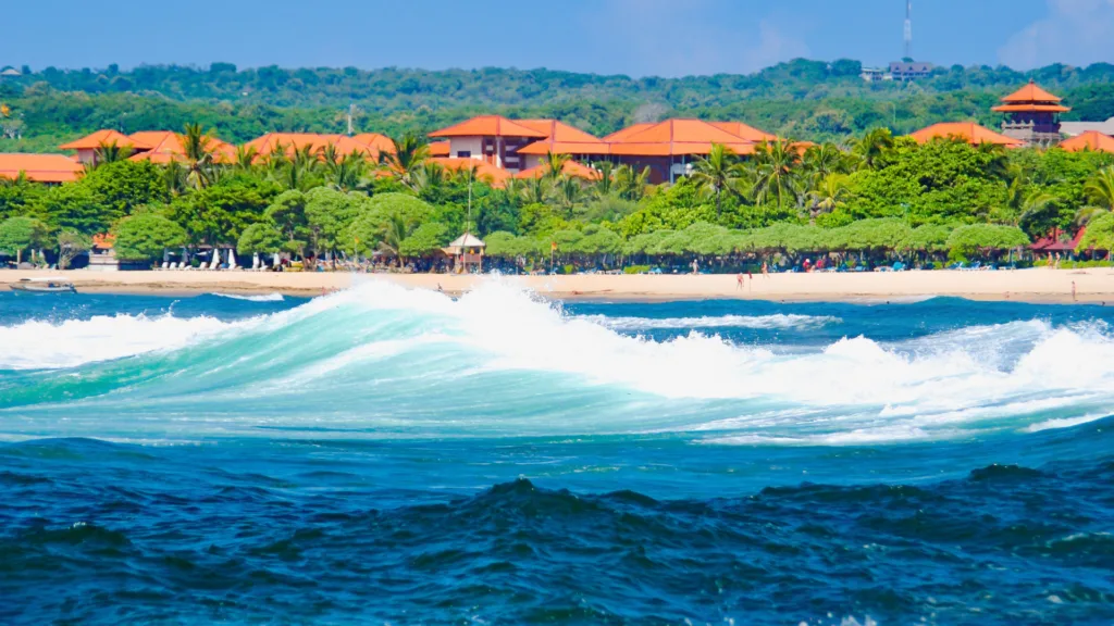 Malasia, Indonesia y Singapur · Indonesia: templos, volcanes, islas y playas