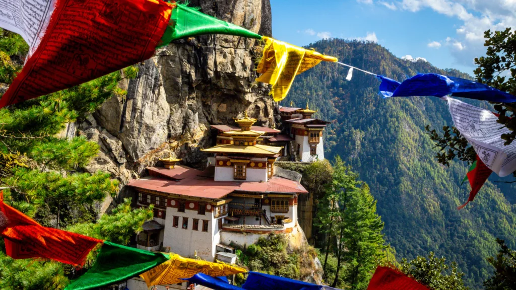 India y Bután · Bután, el reino del Himalaya entre monasterios y tradiciones ancestrales