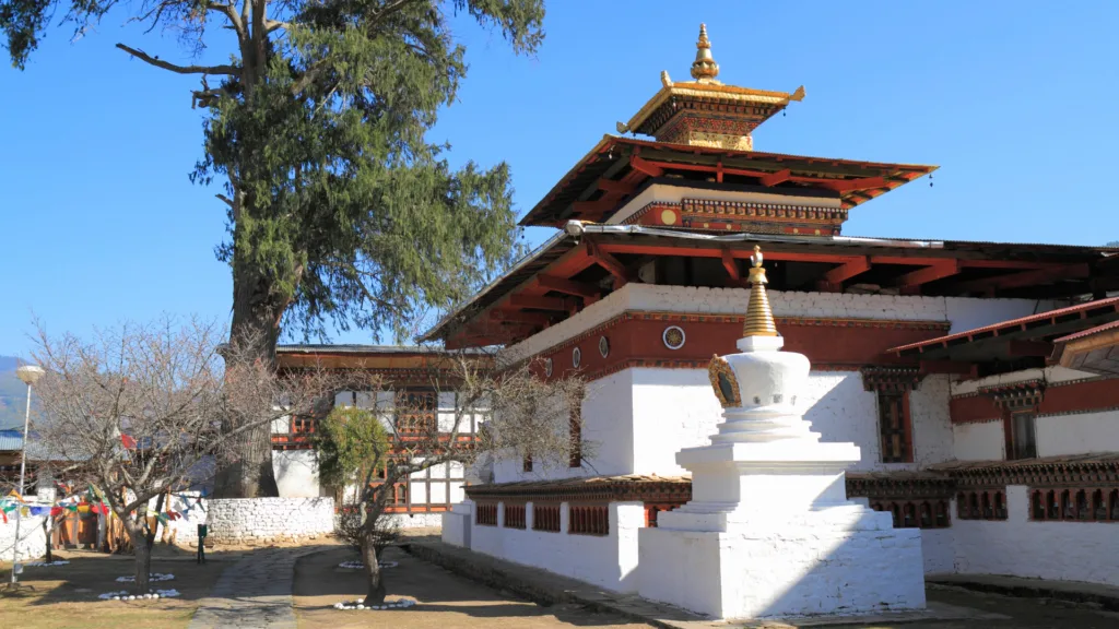 India y Bután · Bután, el reino del Himalaya entre monasterios y tradiciones ancestrales