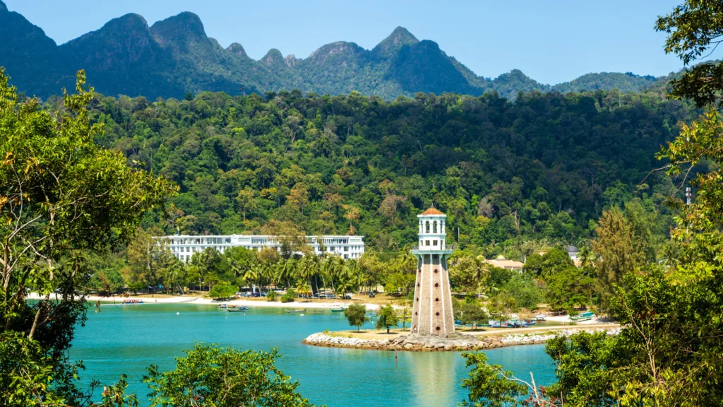 Malasia, Indonesia y Singapur · Malasia: ciudades, patrimonio y naturaleza