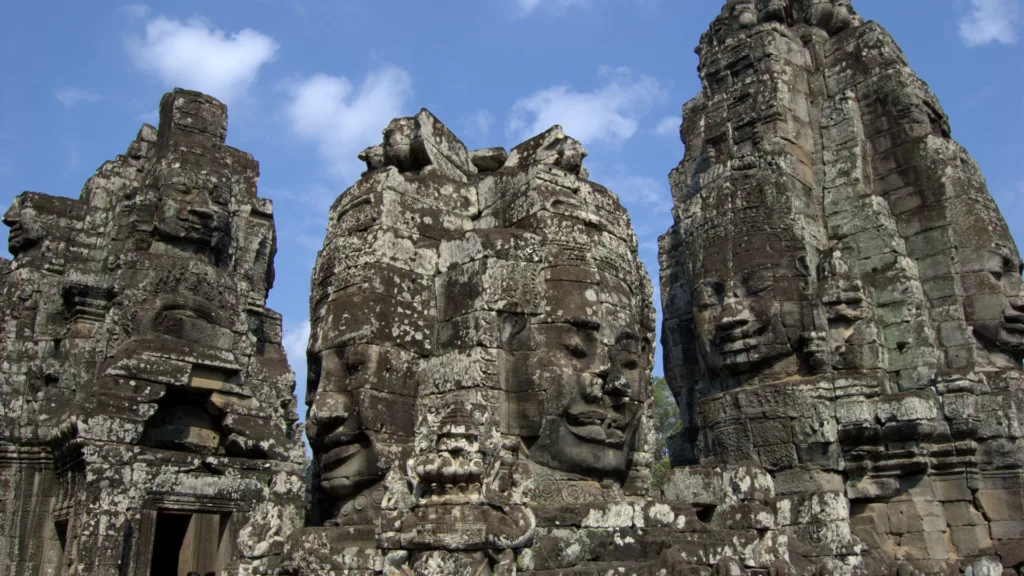 Camboya y Tailandia · Camboya: templos de Angkor, ciudades y paisajes del Tonlé Sap
