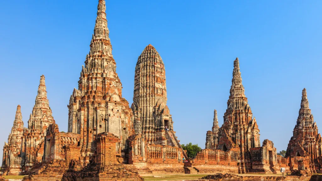 BANGKOK – AYUTTHAYA – ANG THONG – SUKHOTHAI — Contrastes de Tailandia y Koh Samui