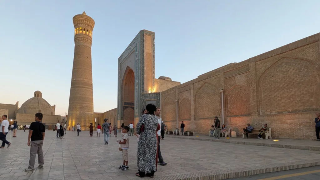 Complejo Poi-Kalon, Bukhara — Uzbekistán: Espíritu del Pasado