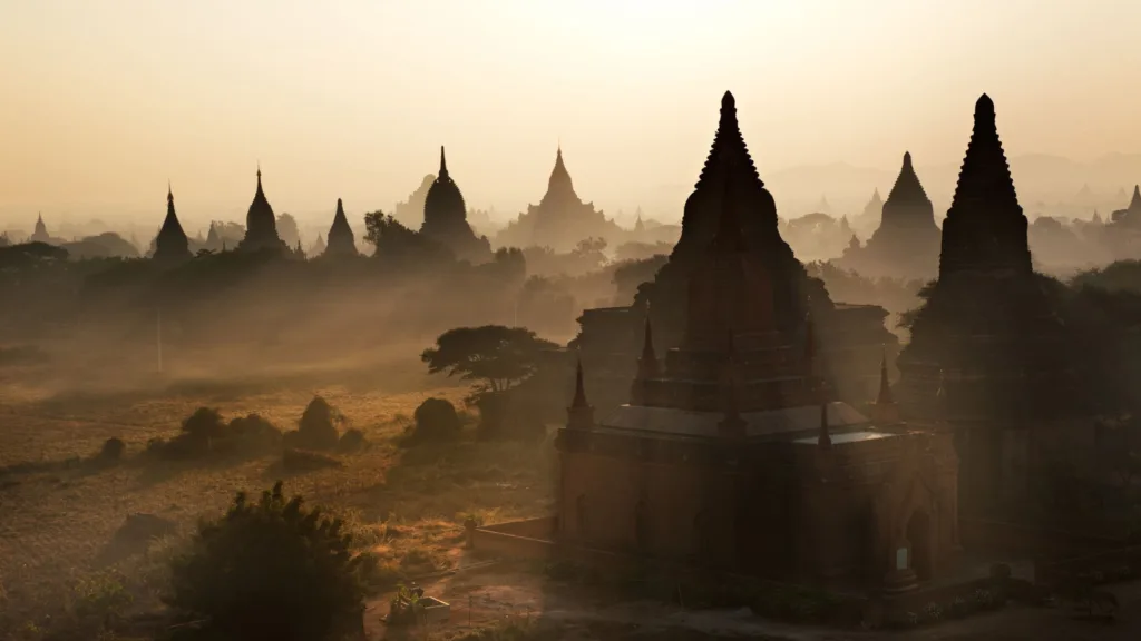 Bagan — Myanmar y Bangkok