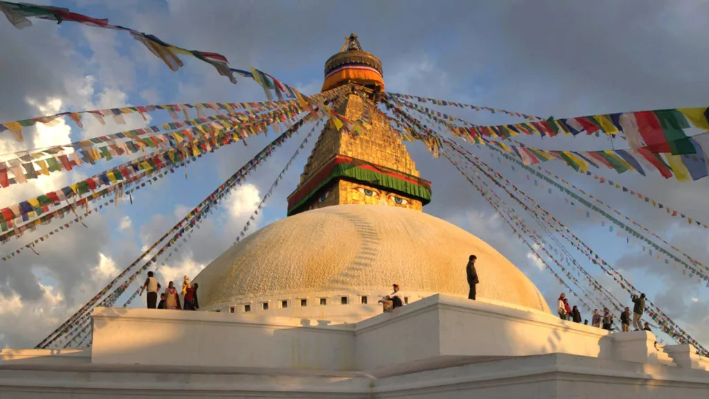 Estupa Boudhanath — India Fascinante y Nepal