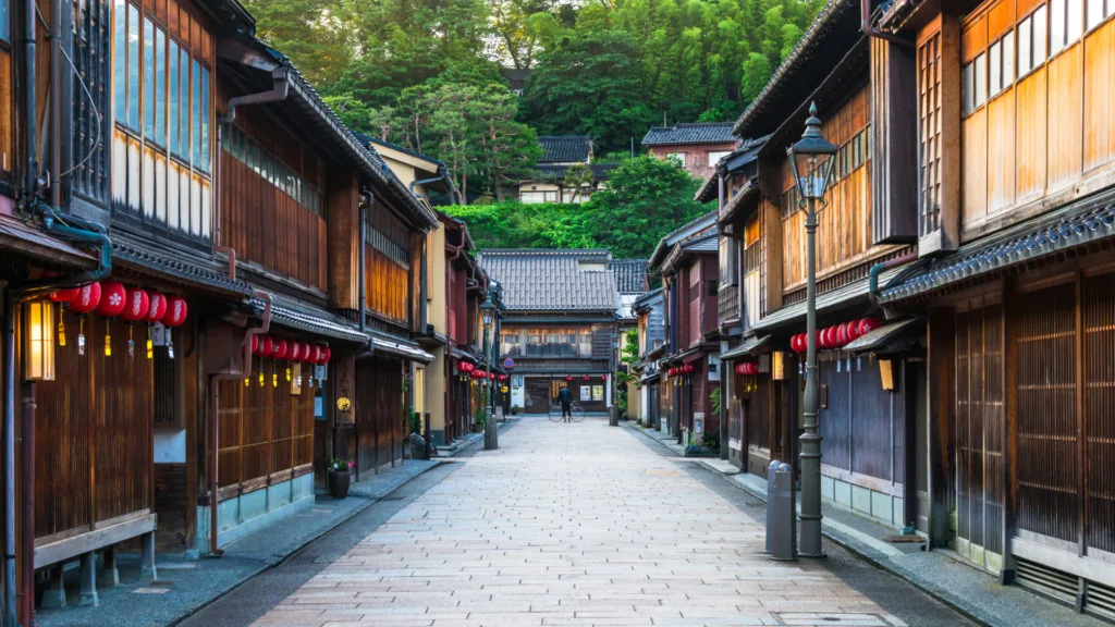 KYOTO – KANAZAWA — Japón Eterno y Maldivas
