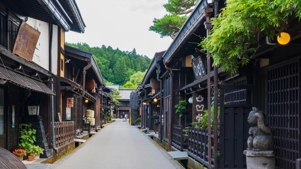 KANAZAWA – SHIRAKAWAGO – TAKAYAMA – GERO — Japón: Camino de Kumano y Monte Koya