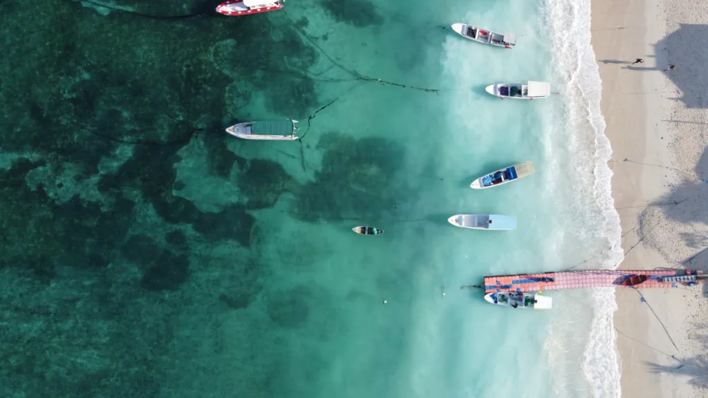 KANDIDASA - PLAYA DEL SUR DE BALI — Java y Bali