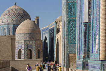 27 mar. Complejo funerario Shakhi-Zinda, Samarcanda — Uzbekistán Salida Especial Semana Santa 21 Marzo 2027