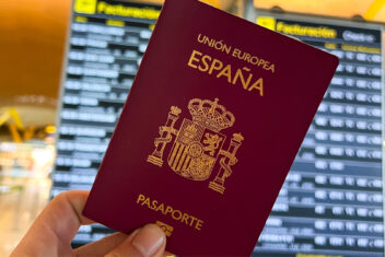 ESPAÑA – OSAKA — Japón Rascacielos y Tatamis con Bali