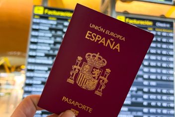 Vuelo a Ereván — Armenia en grupo