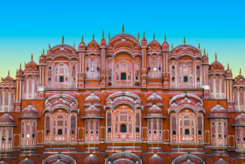 Hawa Mahal — India Palace on Wheels