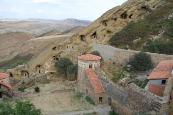 Complejo monástico de David Gareja, Georgia — Georgia y Armenia en Privado