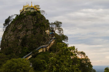 Monte Popa — Myanmar Clásico