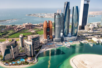 Abu Dhabi — La Ciudad de las 1001 Luces
