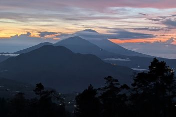 BALI — Bali Esencial