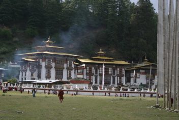 Templo Kurje Lhakhang, Bumthang — Bután al Completo y Katmandú