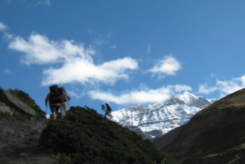 Trek Ghorepani — Nepal Cultural y Trekking