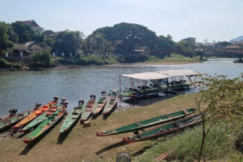 Rio Nam Song — Laos en Tren