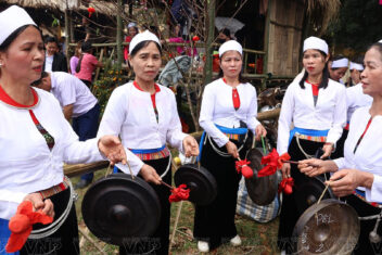 MAI CHAU – HANOI — Norte de Vietnam al Completo